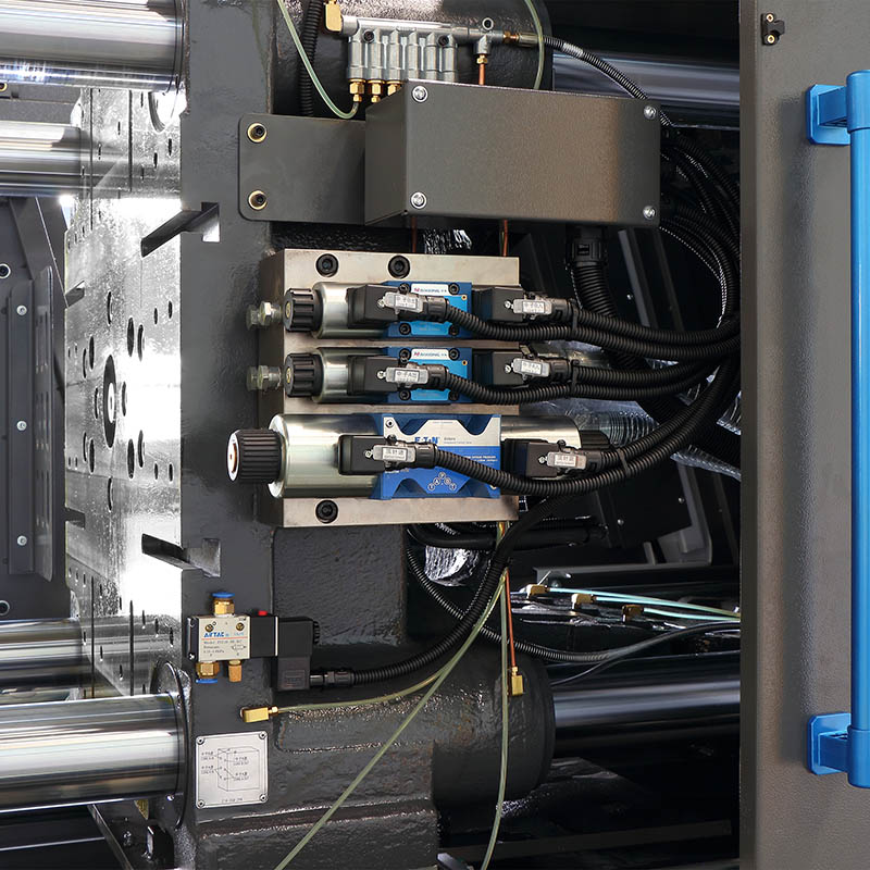 SP300: Máquina de moldeo por inyección de energía inteligente SP